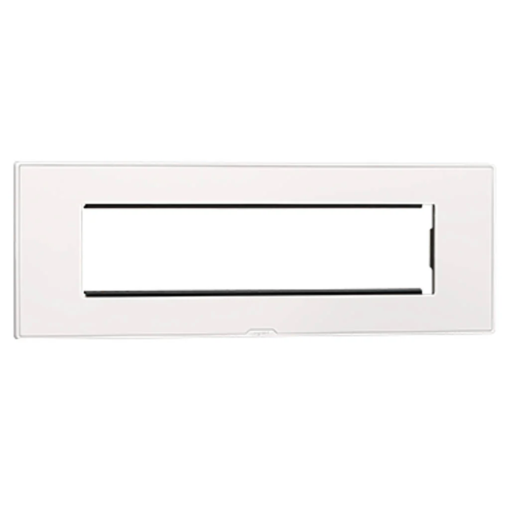 Legrand Myrius Nextgen Plate With Frame 8M White 6795 08