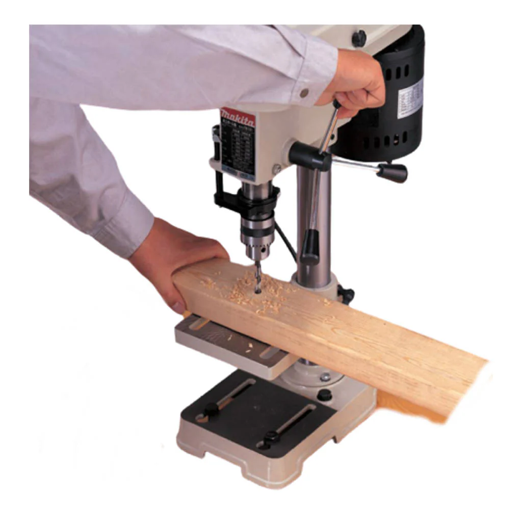 Makita Compact Drilling Machine 250W TB131 - Image 2